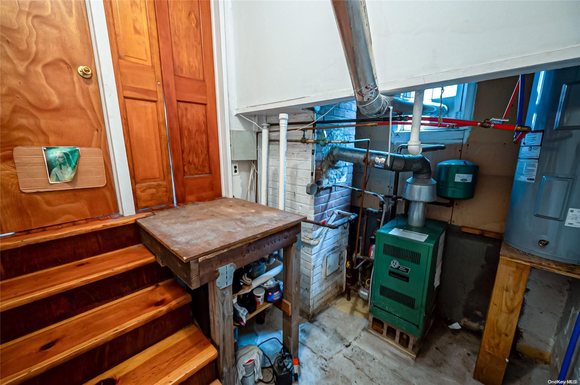 7 Reyem Drive Hempstead Hempstead, NY 11559