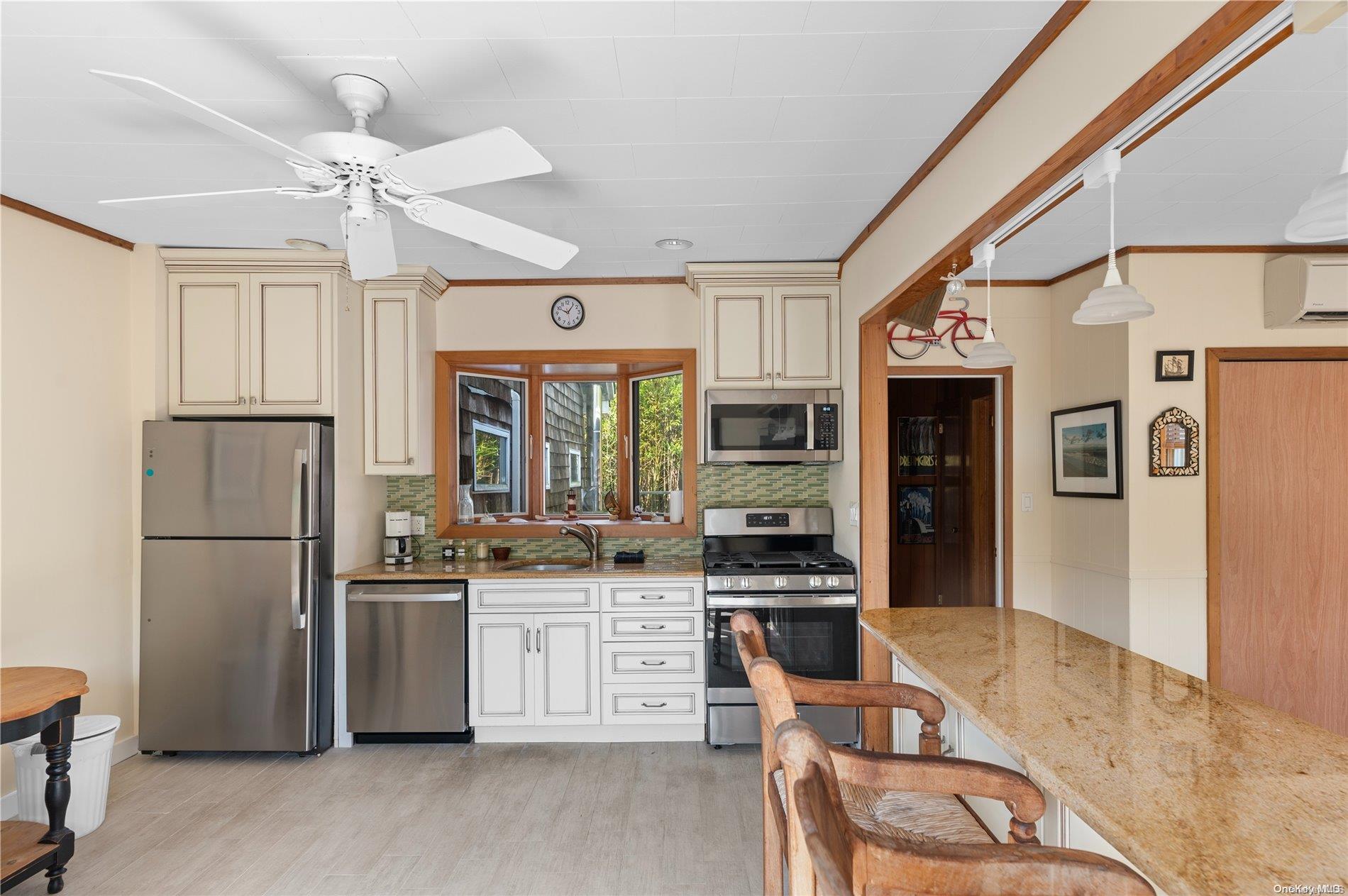 453 Denhoff Walk Ocean Beach Ocean Beach, NY 11770