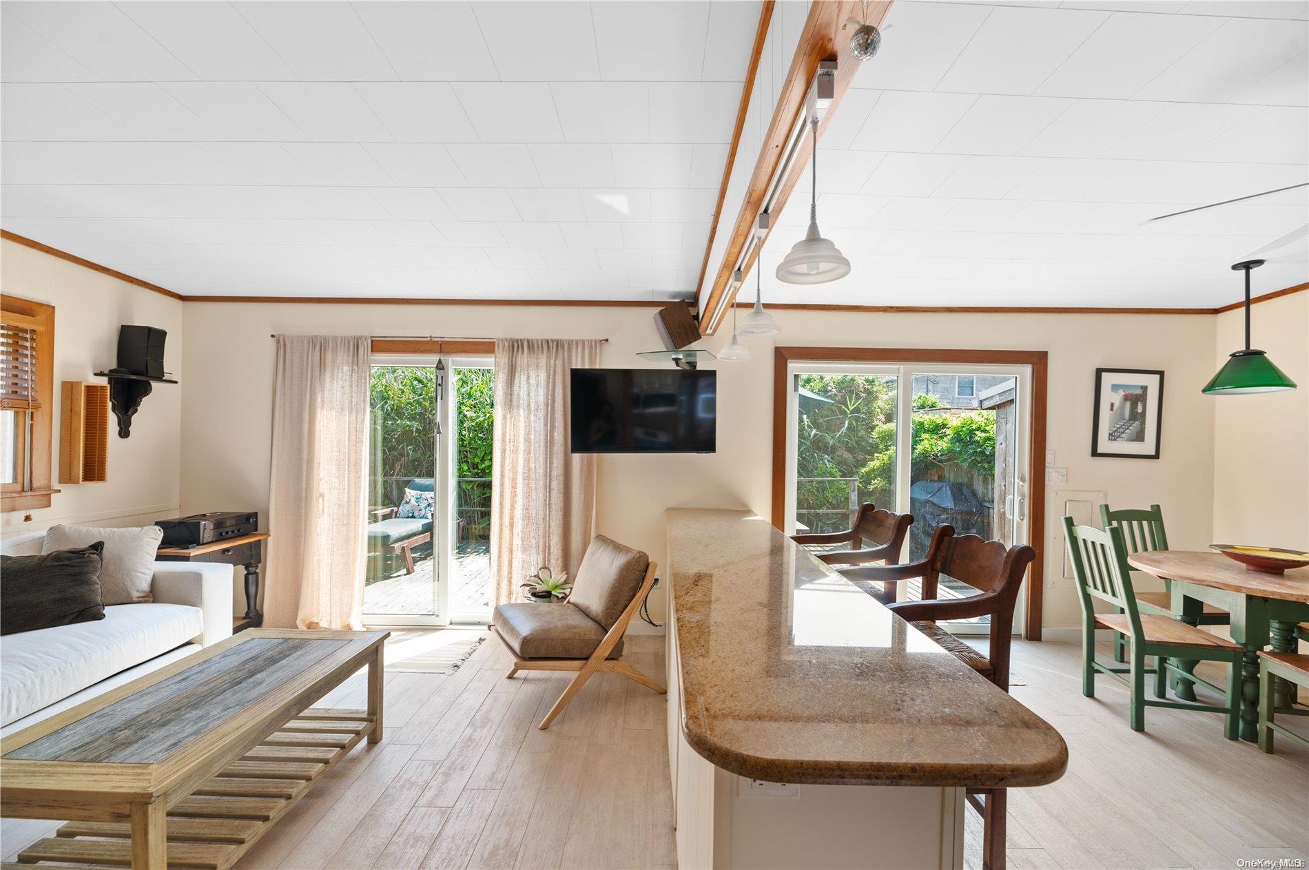 453 Denhoff Walk Ocean Beach Ocean Beach, NY 11770