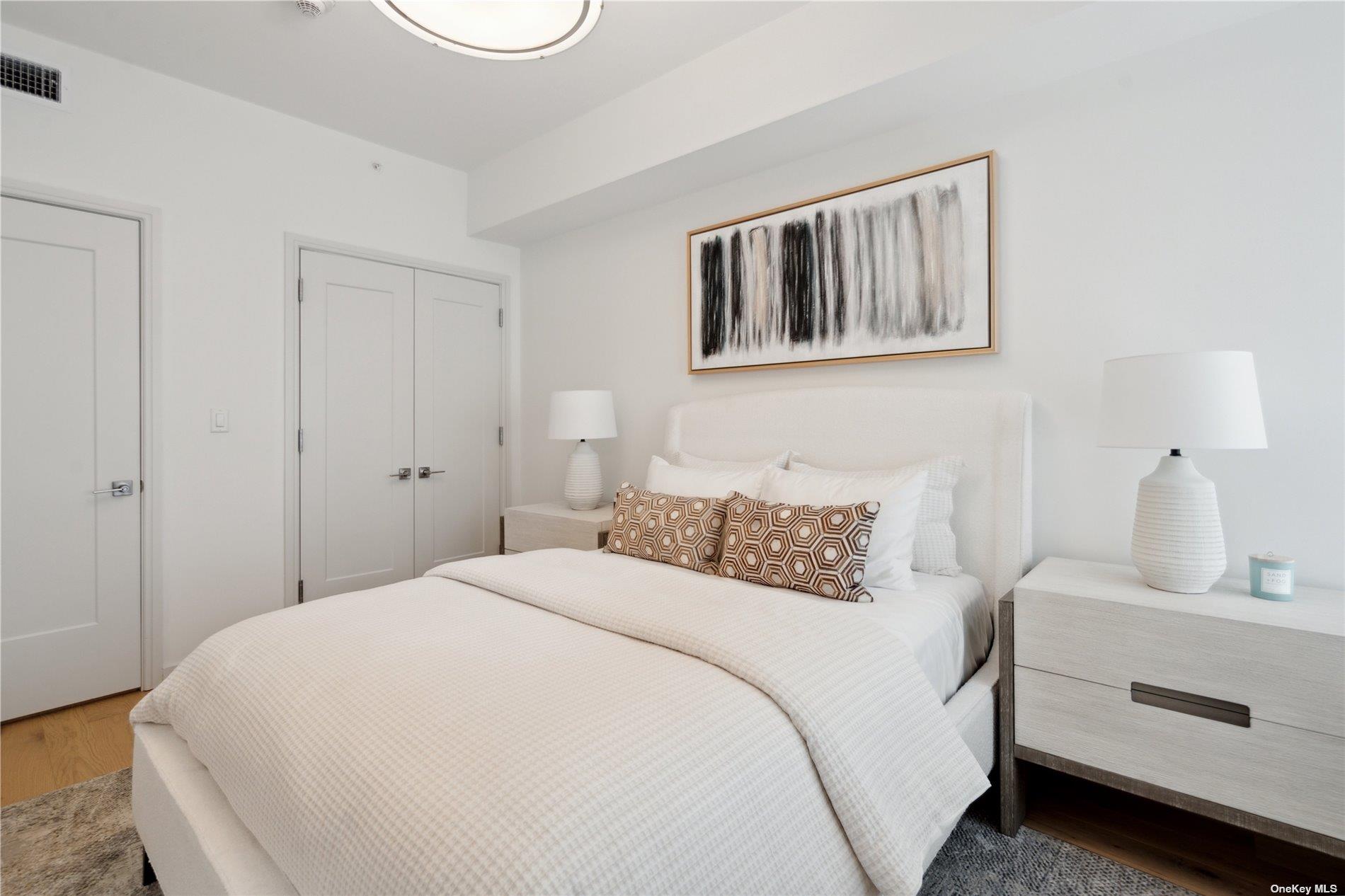 218 Middle Neck Road 205 Great Neck Great Neck, NY 11021