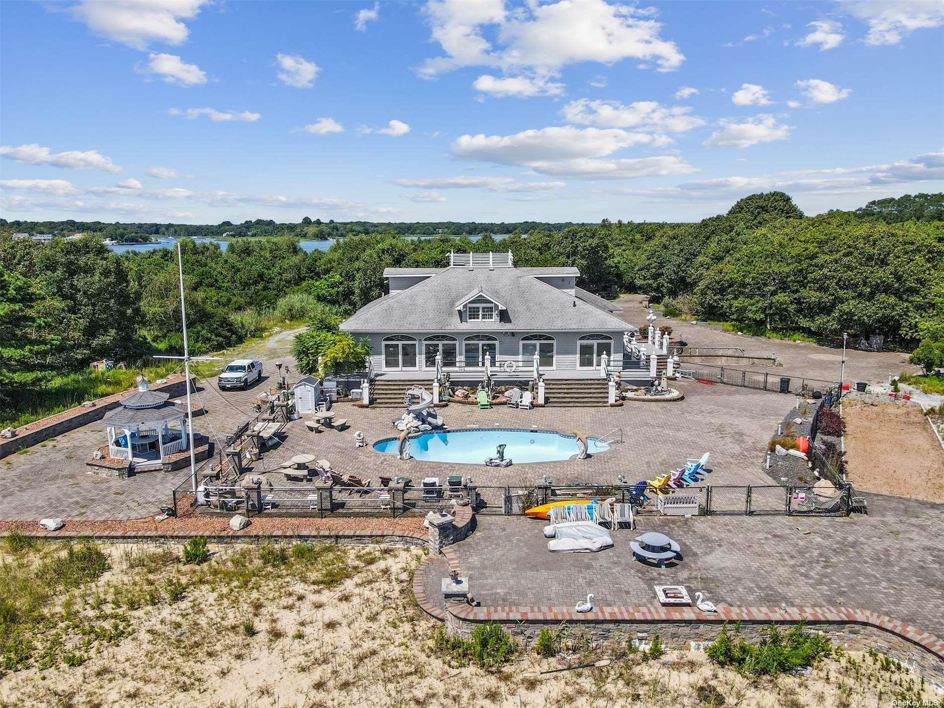 48 S Old Neck Road Center Moriches Center Moriches, NY 11934