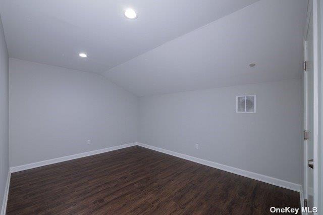 300 Sutton Court 115 Mount Sinai, NY 11766