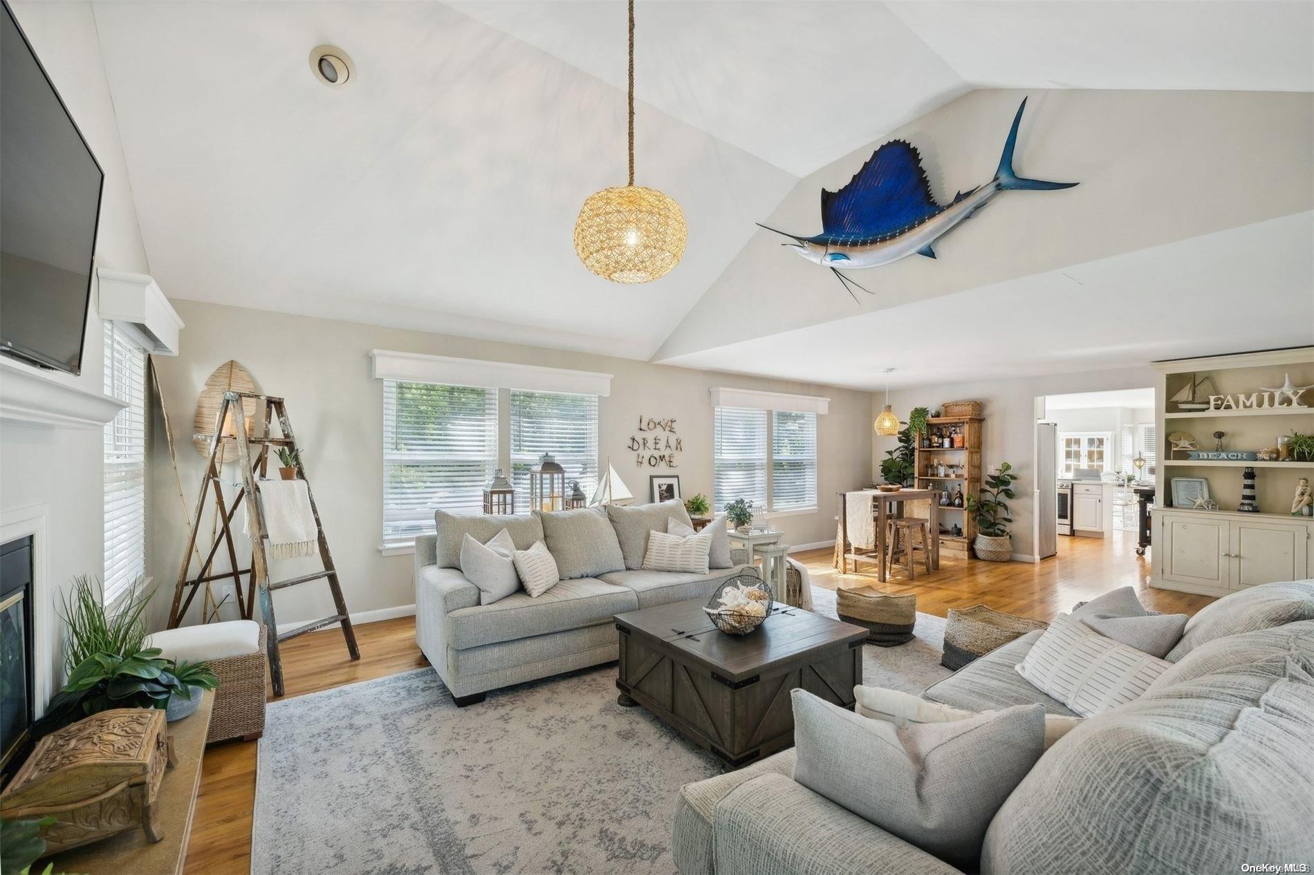 45 Fox Hunt Lane Amagansett Amagansett, NY 11930