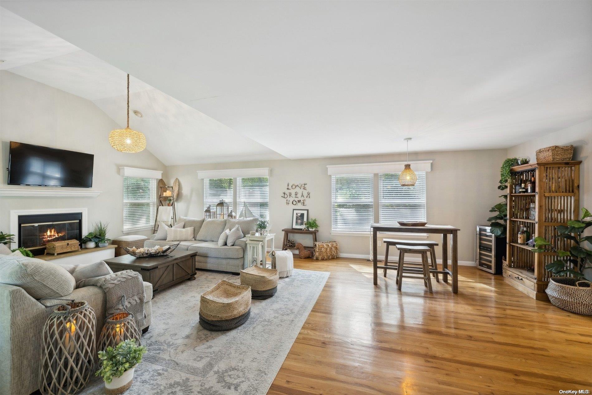 45 Fox Hunt Lane Amagansett Amagansett, NY 11930