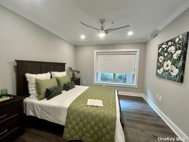 100 Glen Street N2105 Glen Cove Glen Cove, NY 11542