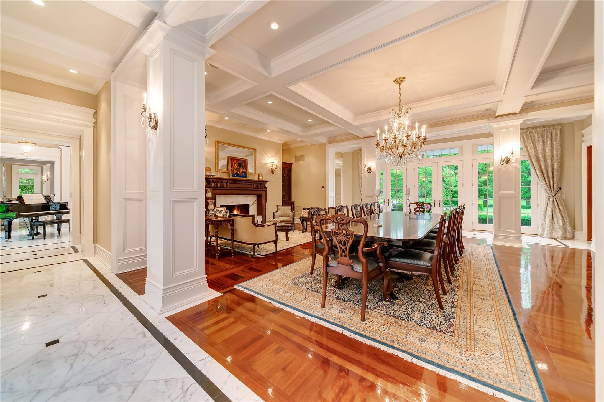 11 Dupont Court Brookville Brookville NY 11548