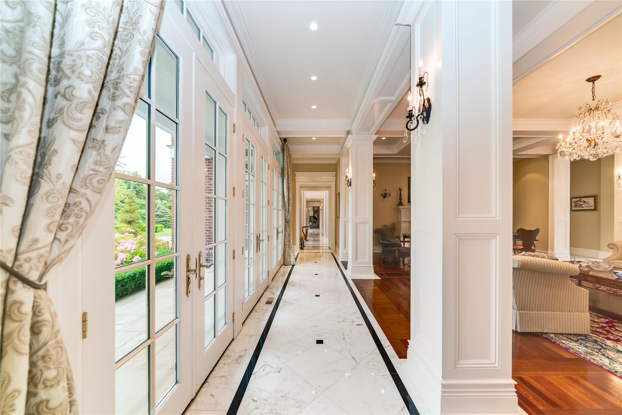 11 Dupont Court Brookville Brookville NY 11548