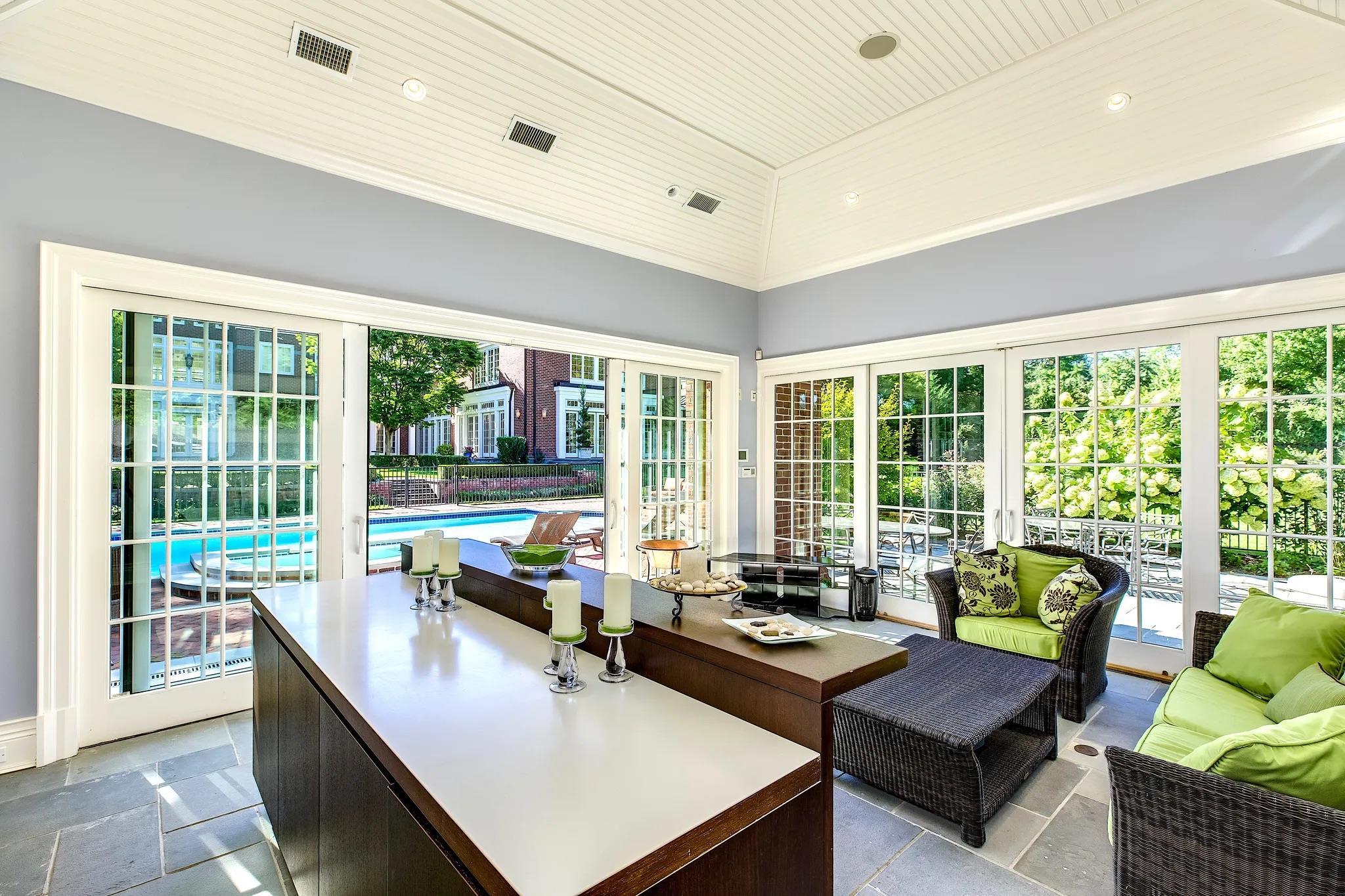 11 Dupont Court Brookville Brookville NY 11548