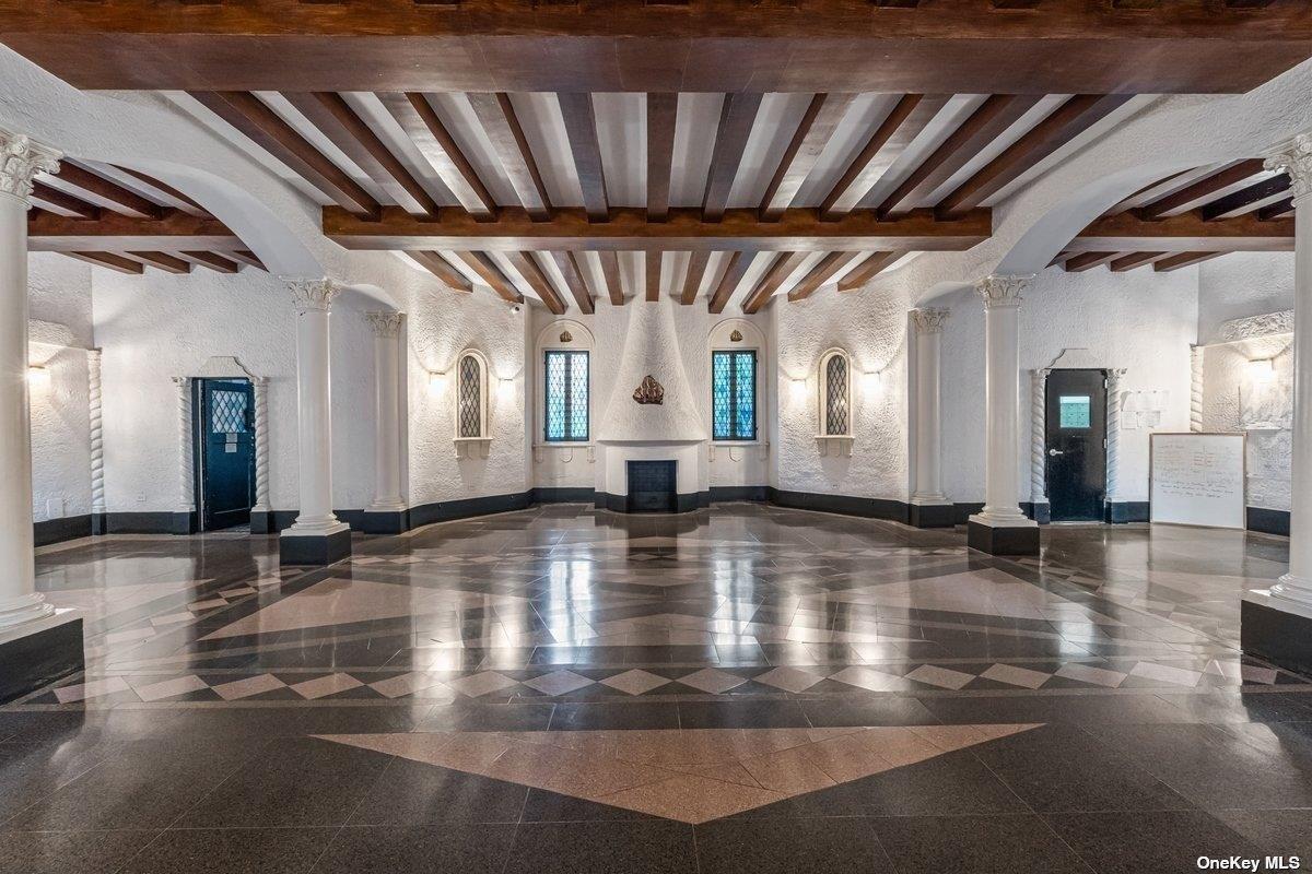 83-10 35th Avenue 5-L Jackson Heights Jackson Heights, NY 11372