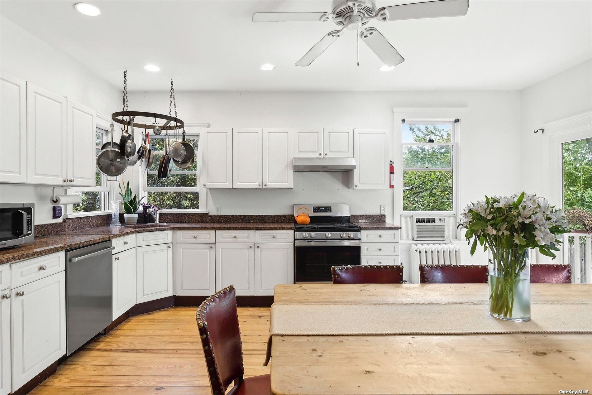 151 Bay Avenue Greenport Greenport, NY 11944