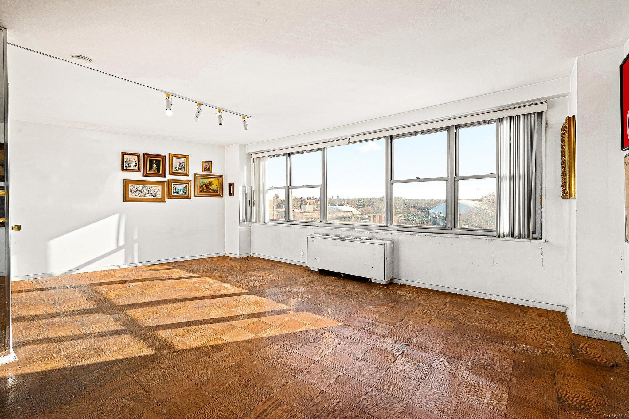 70-25 Yellowstone Boulevard 7-S Forest Hills Forest Hills, NY 11375