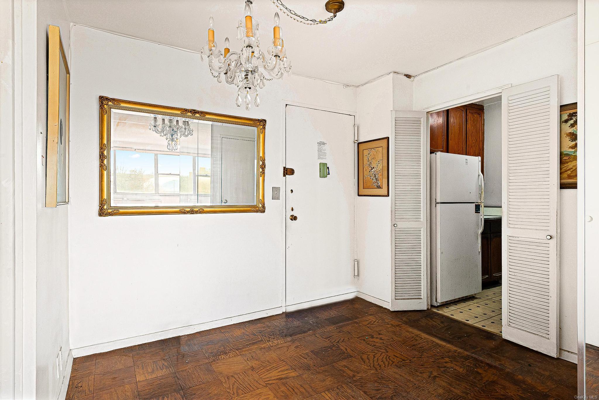 70-25 Yellowstone Boulevard 7-S Forest Hills Forest Hills, NY 11375