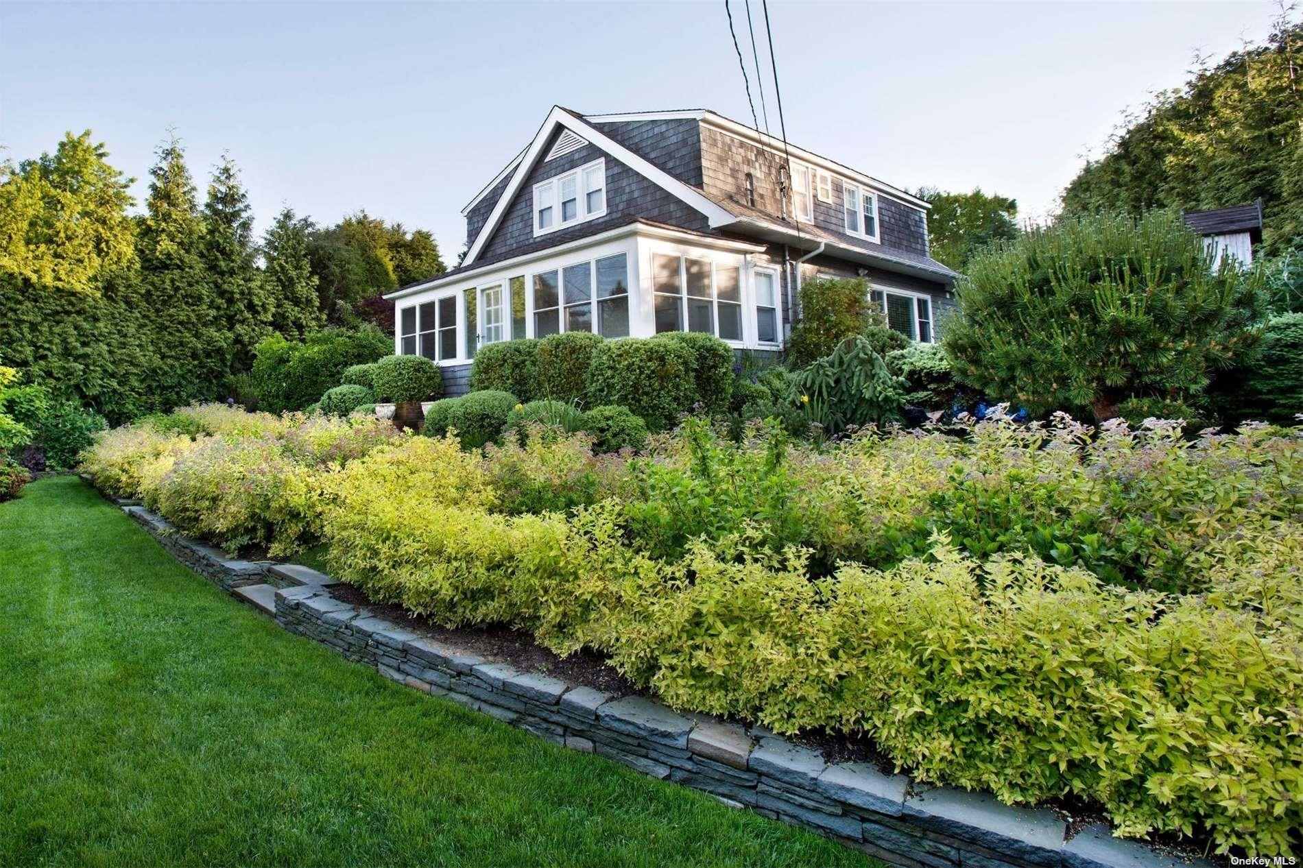 7 Miller Lane East Hampton East Hampton, NY 11937