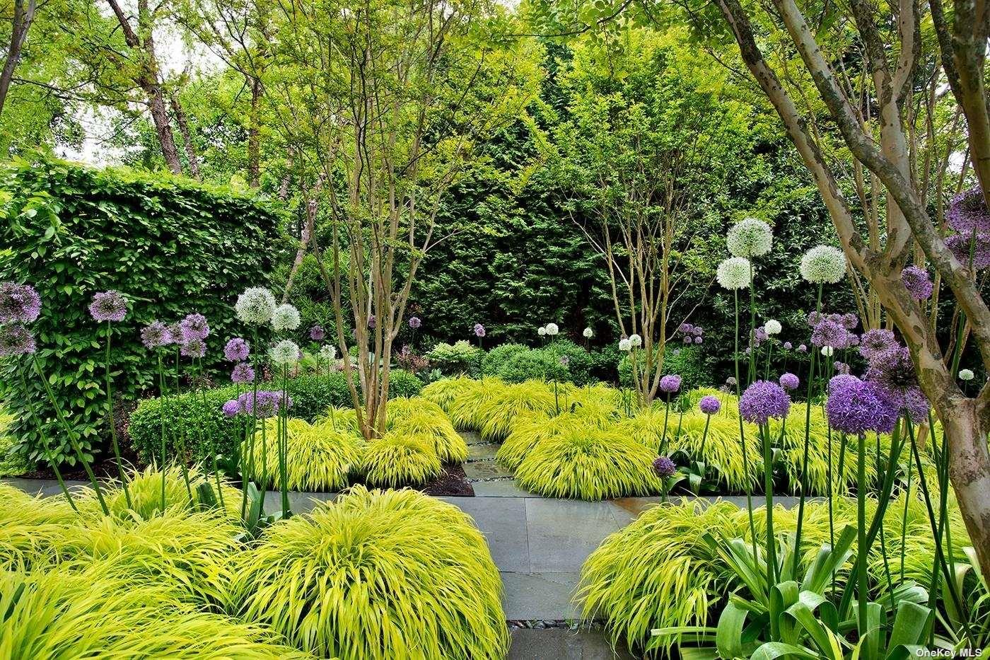 7 Miller Lane East Hampton East Hampton, NY 11937