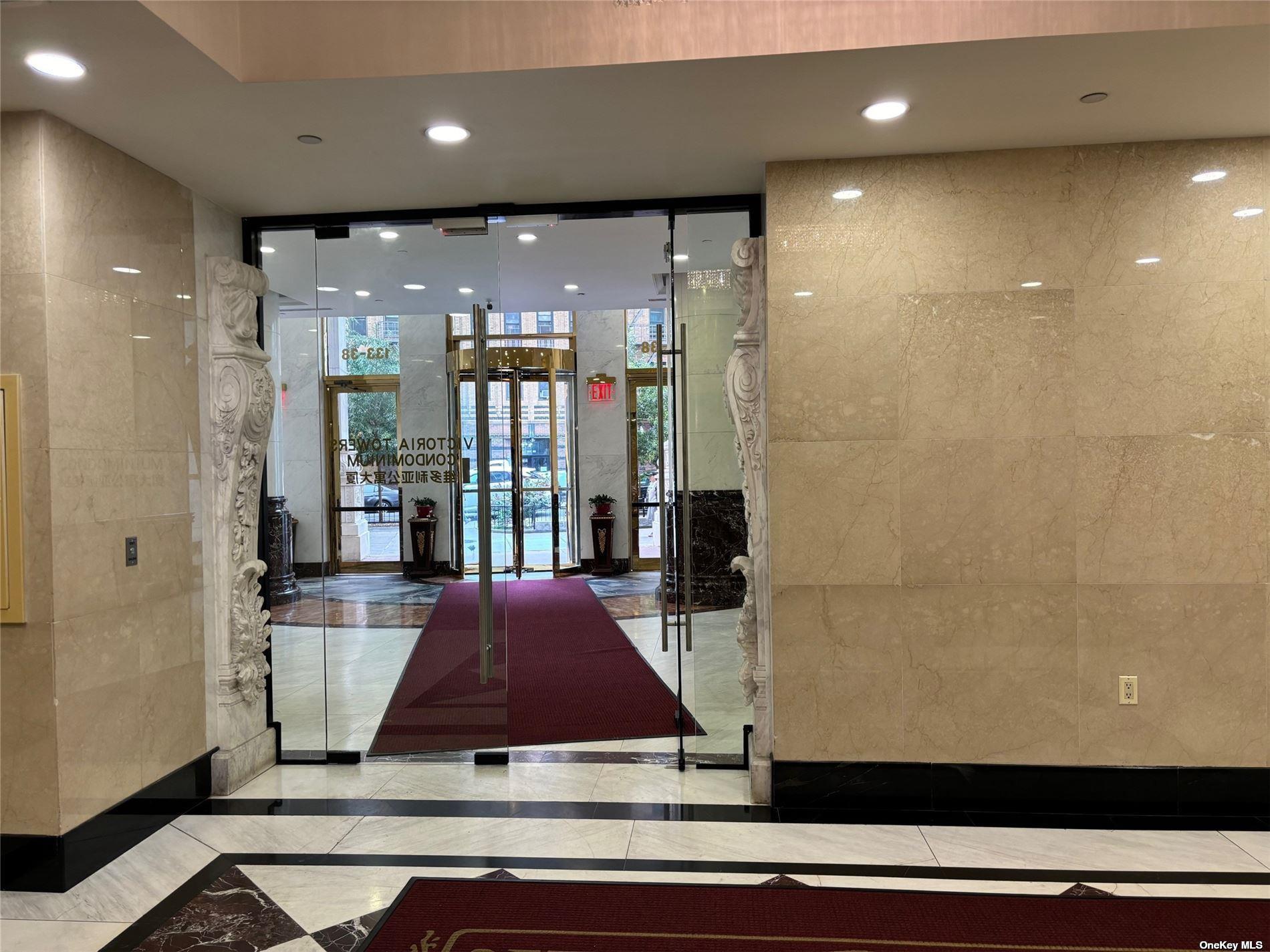 133-38 Sanford Avenue 9-C Flushing Flushing, NY 11355