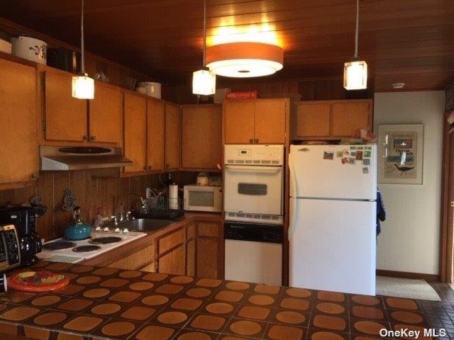 18 Beachwold Avenue Seaview Seaview, NY 11770