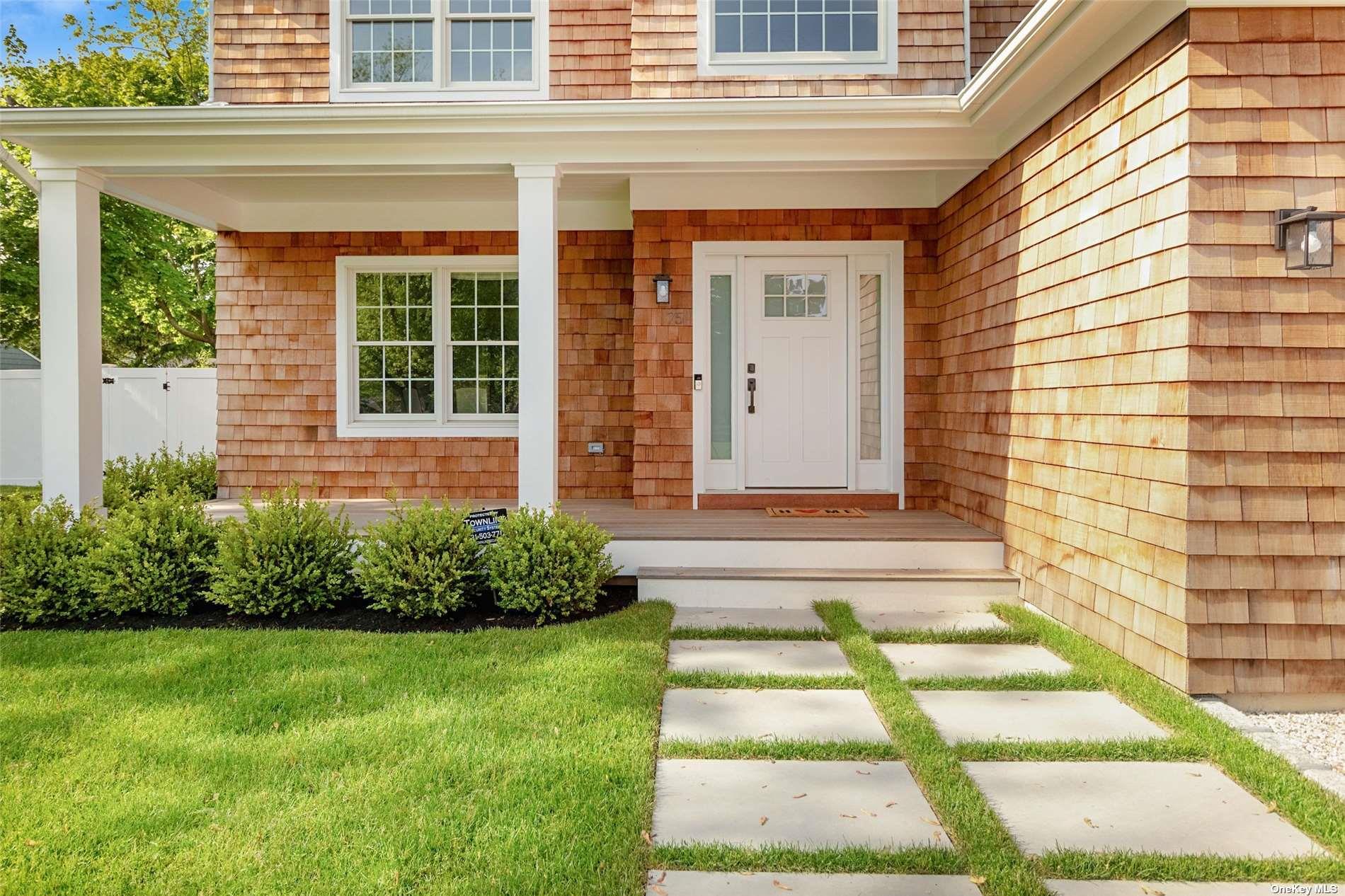 75 Clearview Avenue Southold Southold, NY 11971