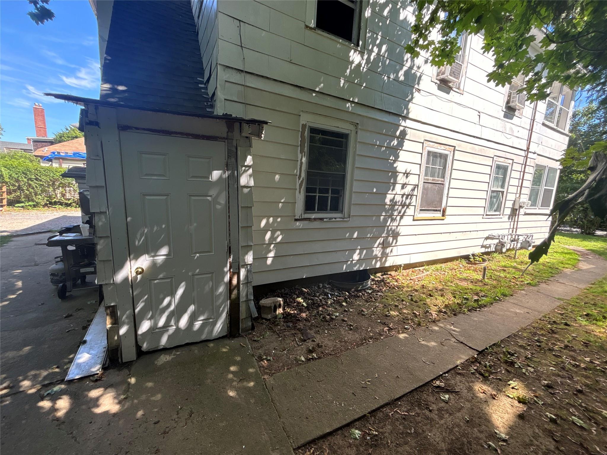 39 Halsey Avenue Southampton Southampton, NY 11968