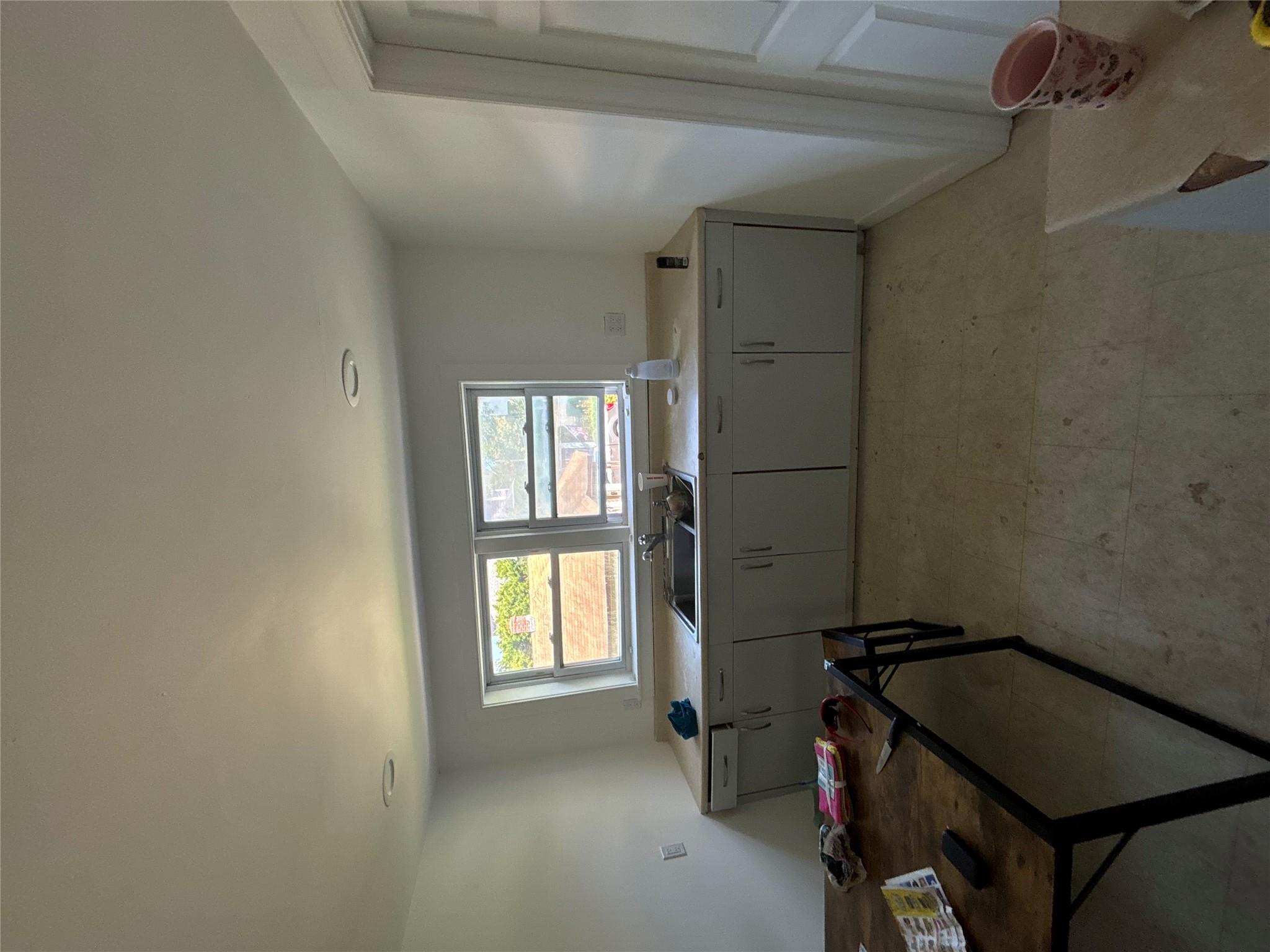 39 Halsey Avenue Southampton Southampton, NY 11968