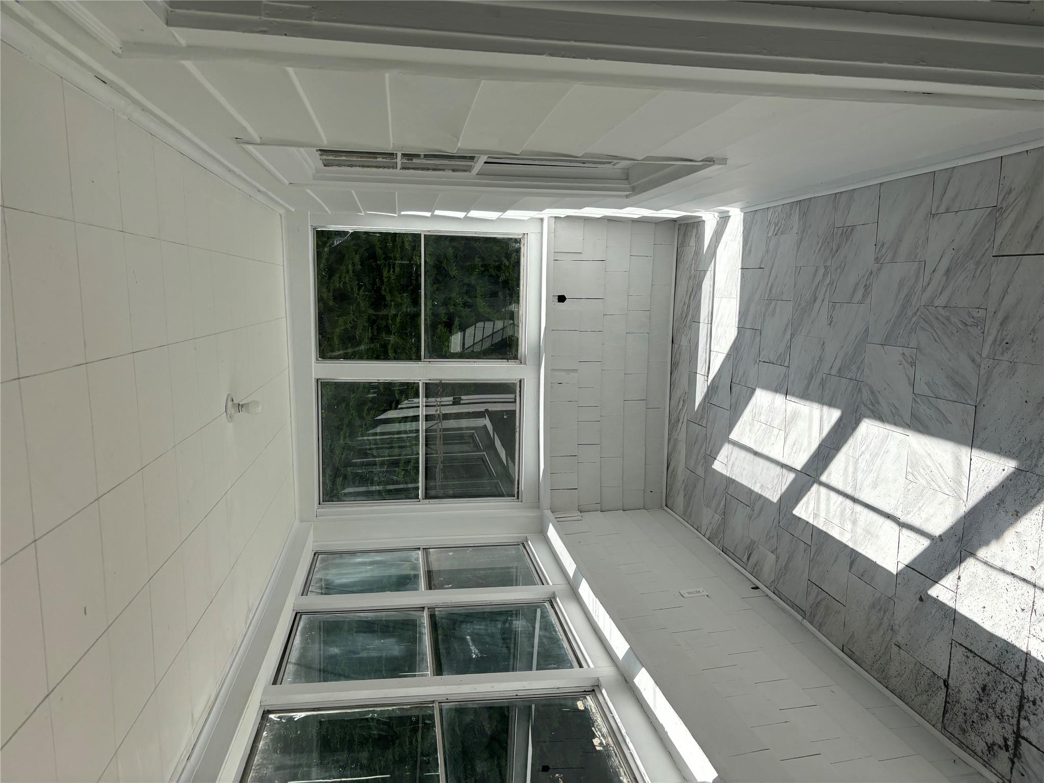 39 Halsey Avenue Southampton Southampton, NY 11968