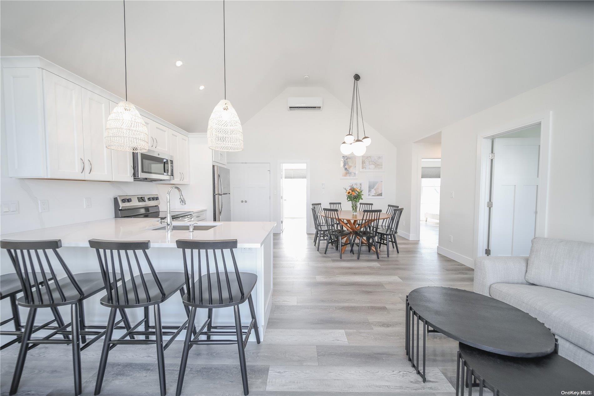 100 East Lighthouse Walk Kismet Kismet, NY 11706