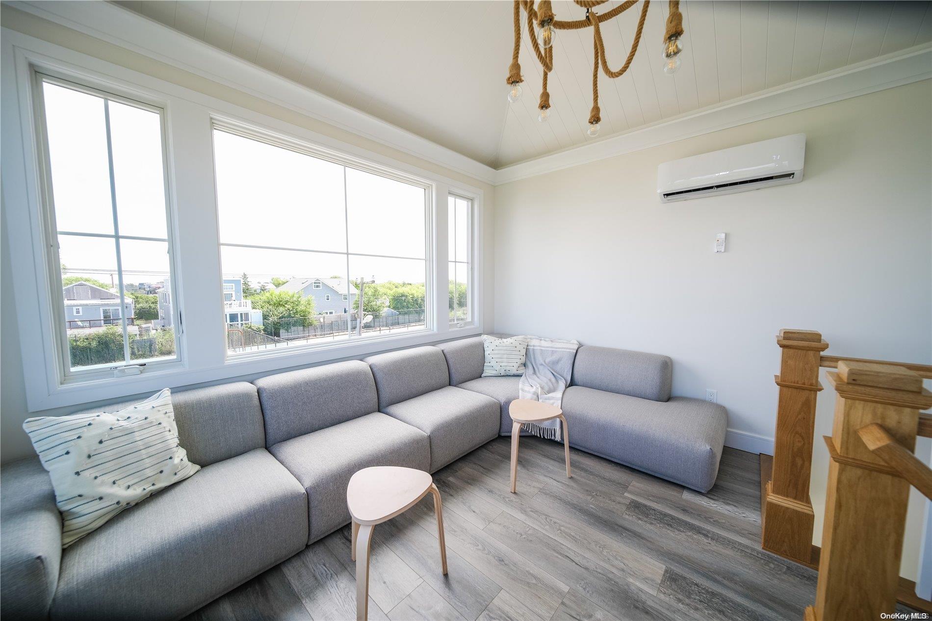 100 East Lighthouse Walk Kismet Kismet, NY 11706