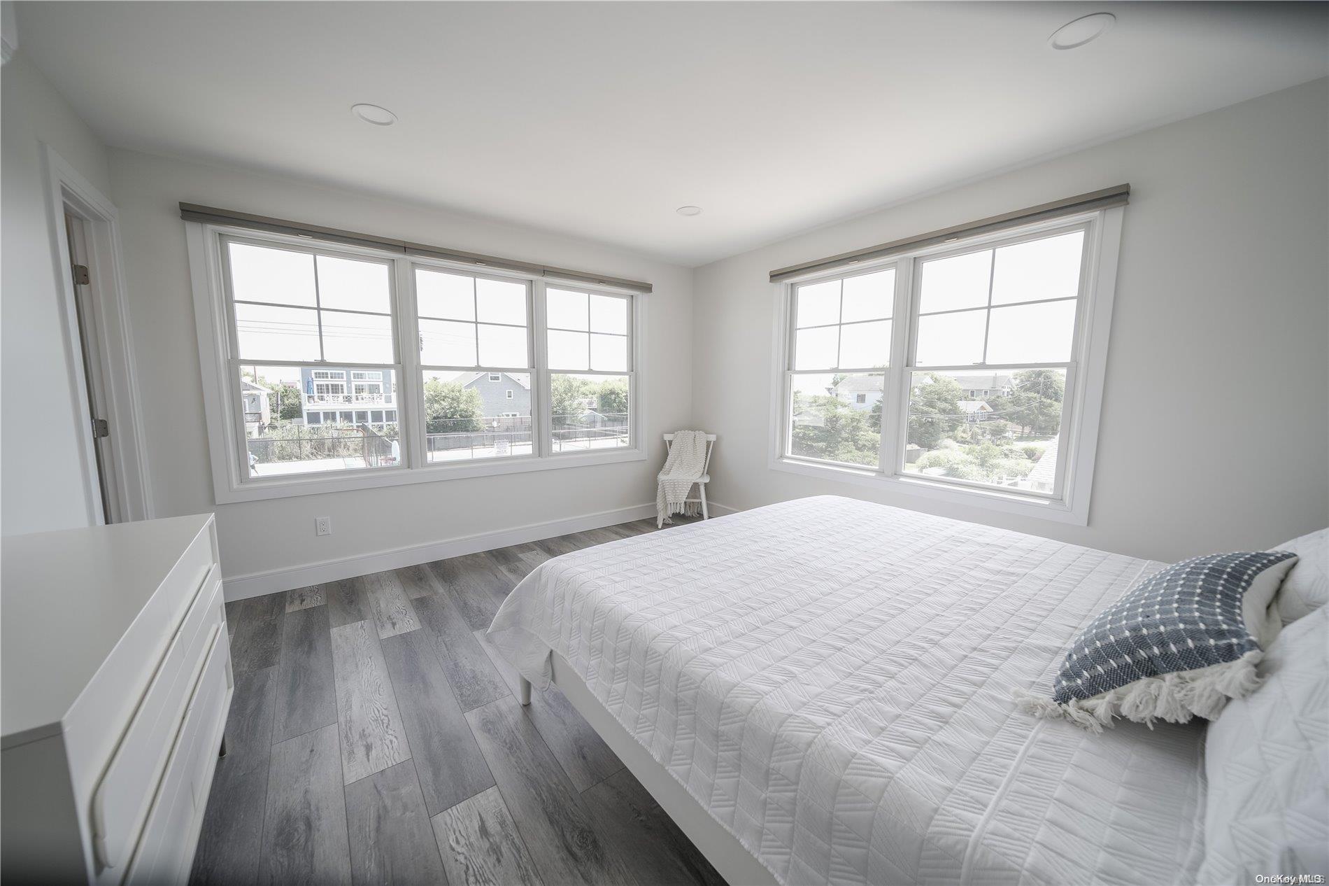 100 East Lighthouse Walk Kismet Kismet, NY 11706