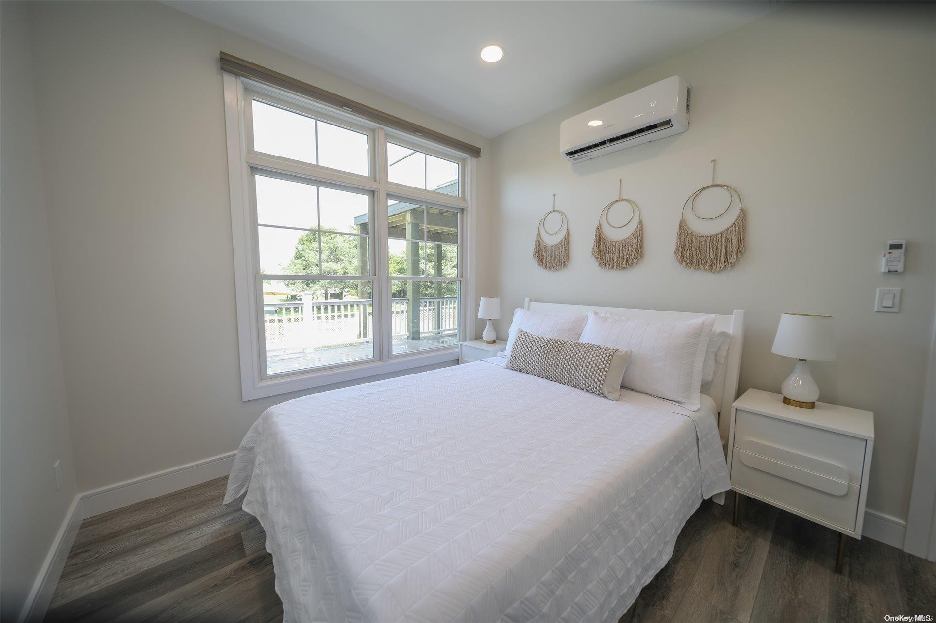 100 East Lighthouse Walk Kismet Kismet, NY 11706