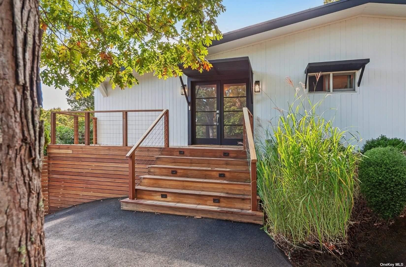 69 Three Mile Harbor Drive East Hampton East Hampton, NY 11937