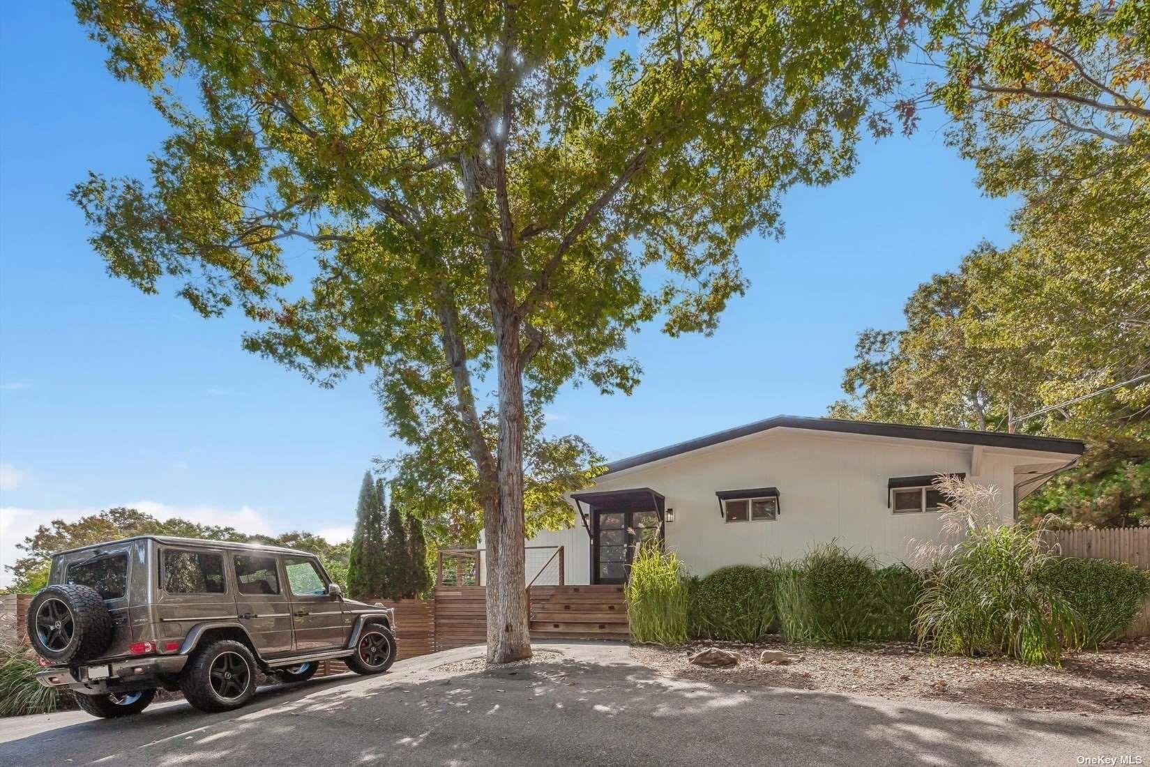 69 Three Mile Harbor Drive East Hampton East Hampton, NY 11937