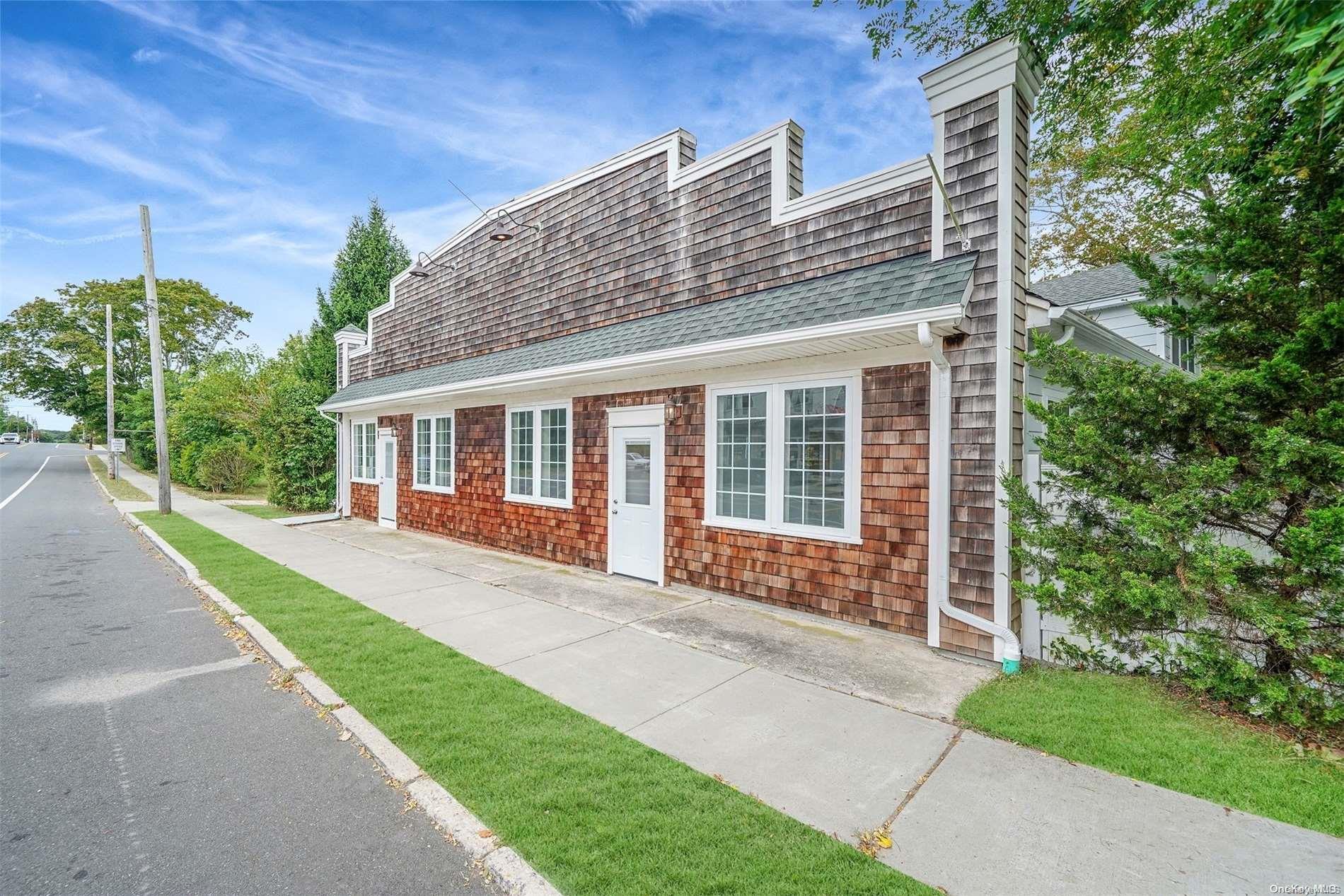 533 Montauk Highway East Moriches East Moriches, NY 11940