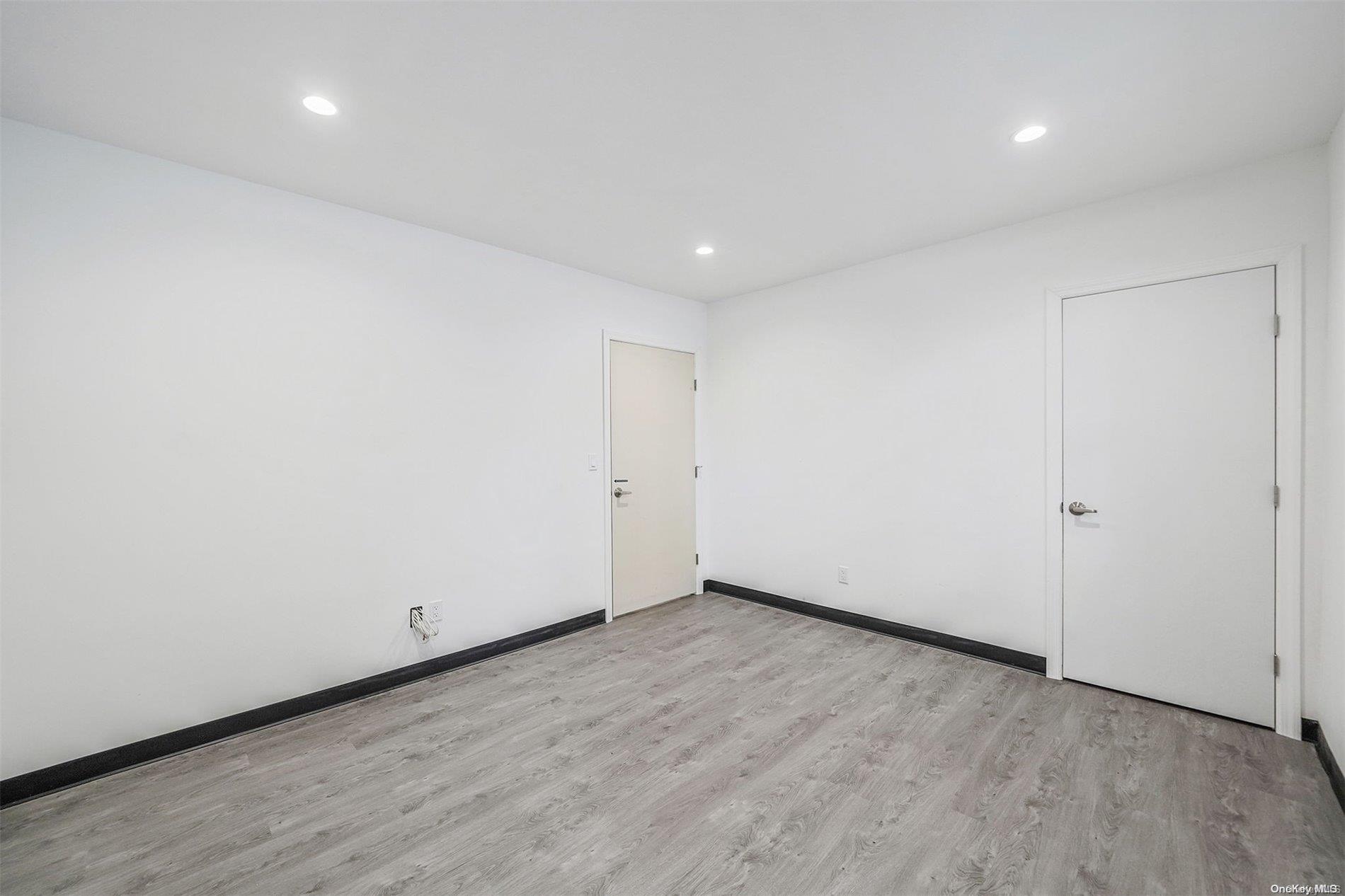 533 Montauk Highway East Moriches East Moriches, NY 11940