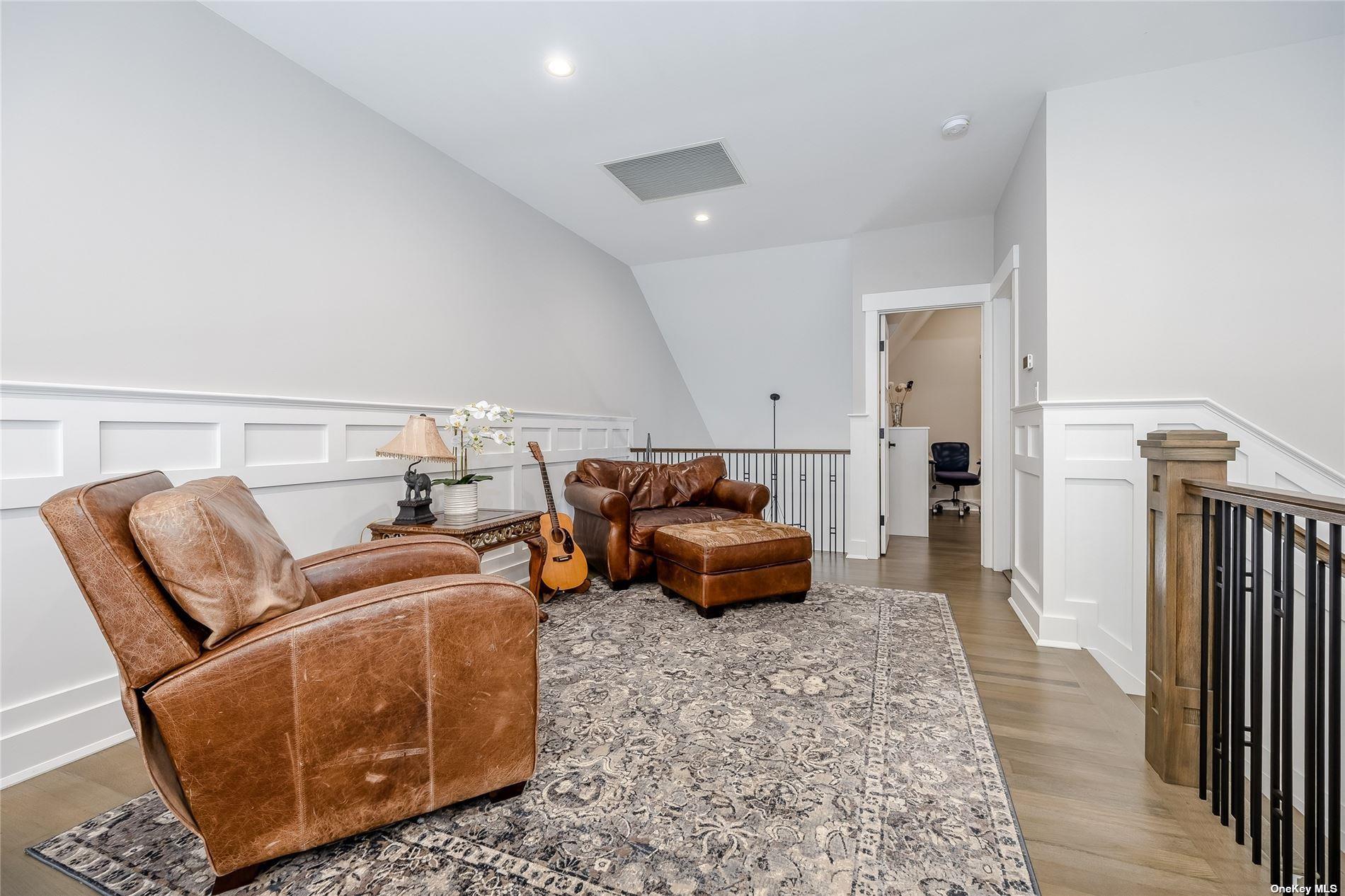 4 Arbutus Path Port Jefferson Port Jefferson, NY 11777