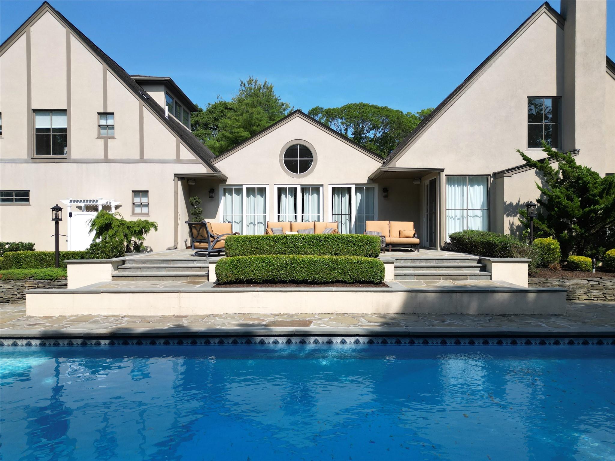 10 Cedar Lane Remsenburg Remsenburg, NY 11960