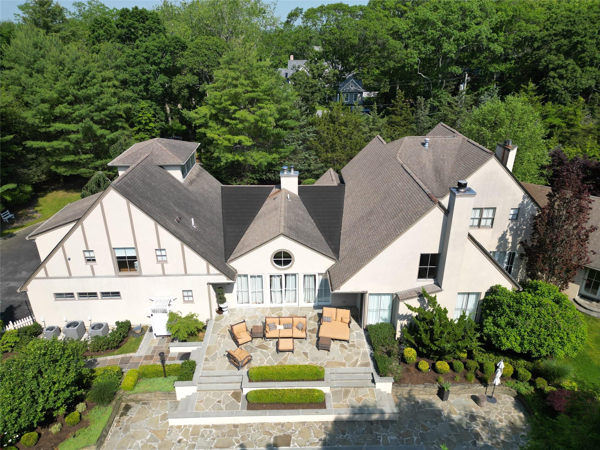 10 Cedar Lane Remsenburg Remsenburg, NY 11960