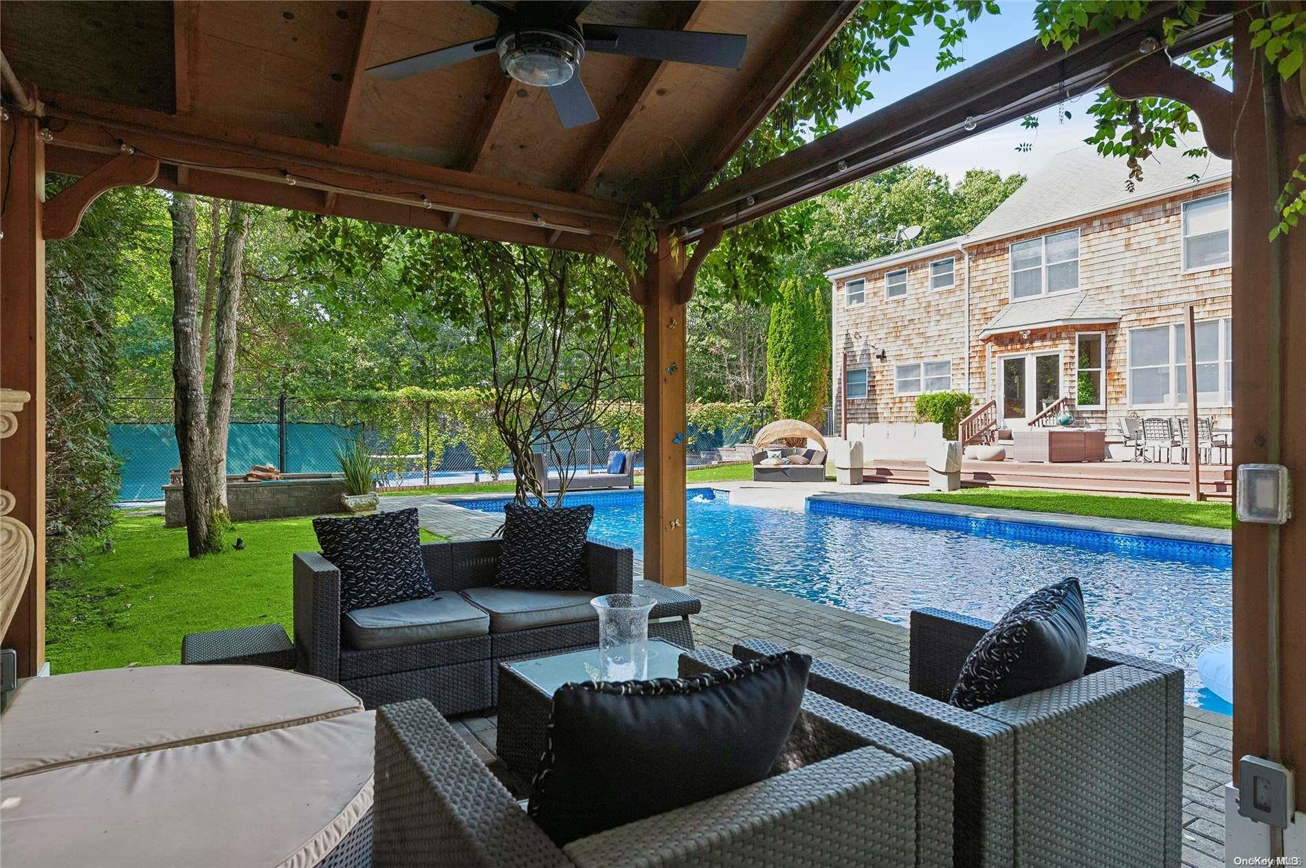 1 Candace Drive East Quogue East Quogue NY 11942