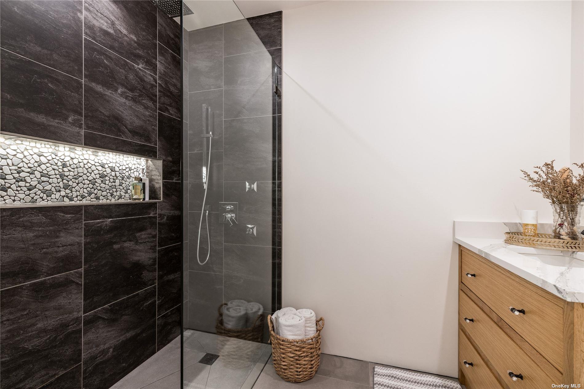 69 School Street Hampton Bays Hampton Bays, NY 11946