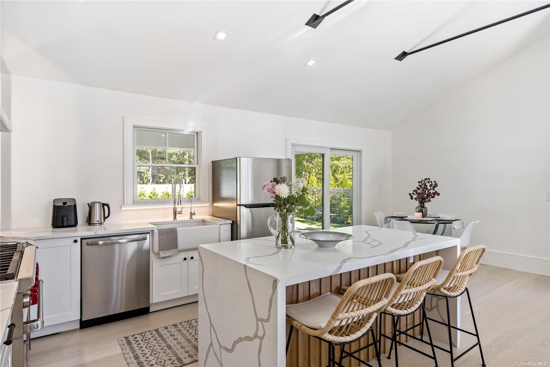 69 School Street Hampton Bays Hampton Bays, NY 11946