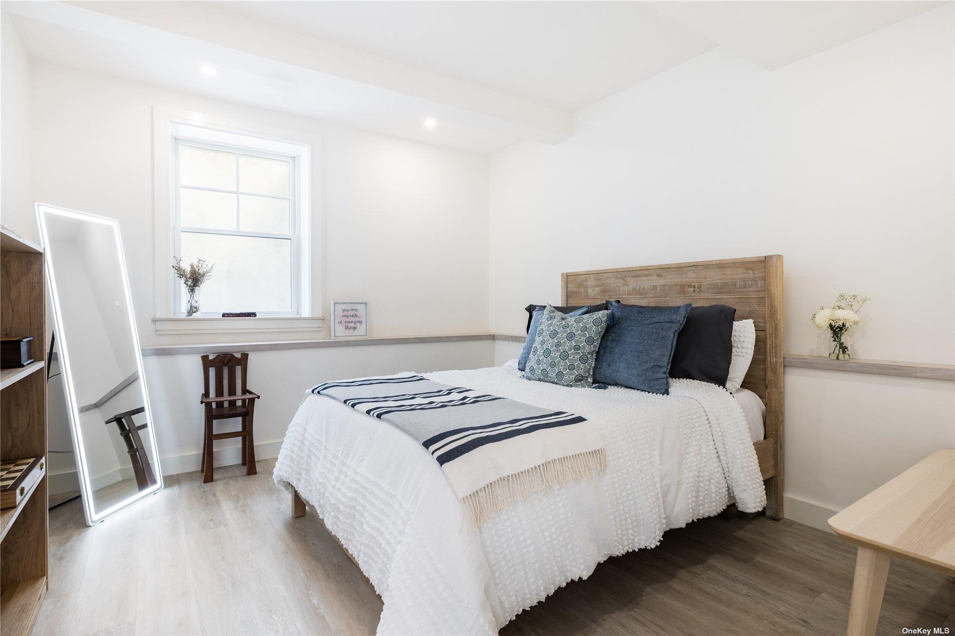 69 School Street Hampton Bays Hampton Bays, NY 11946