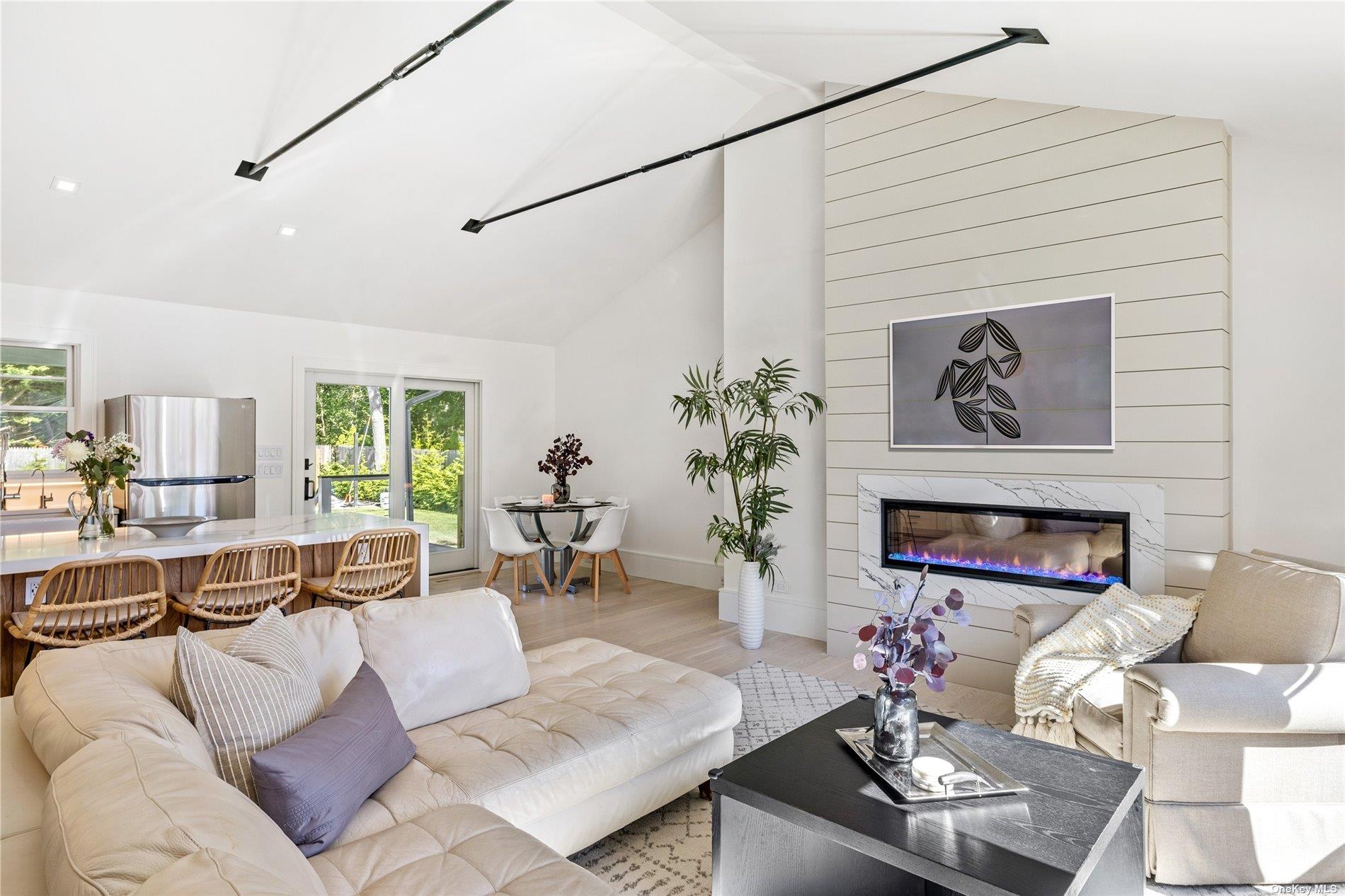 69 School Street Hampton Bays Hampton Bays, NY 11946