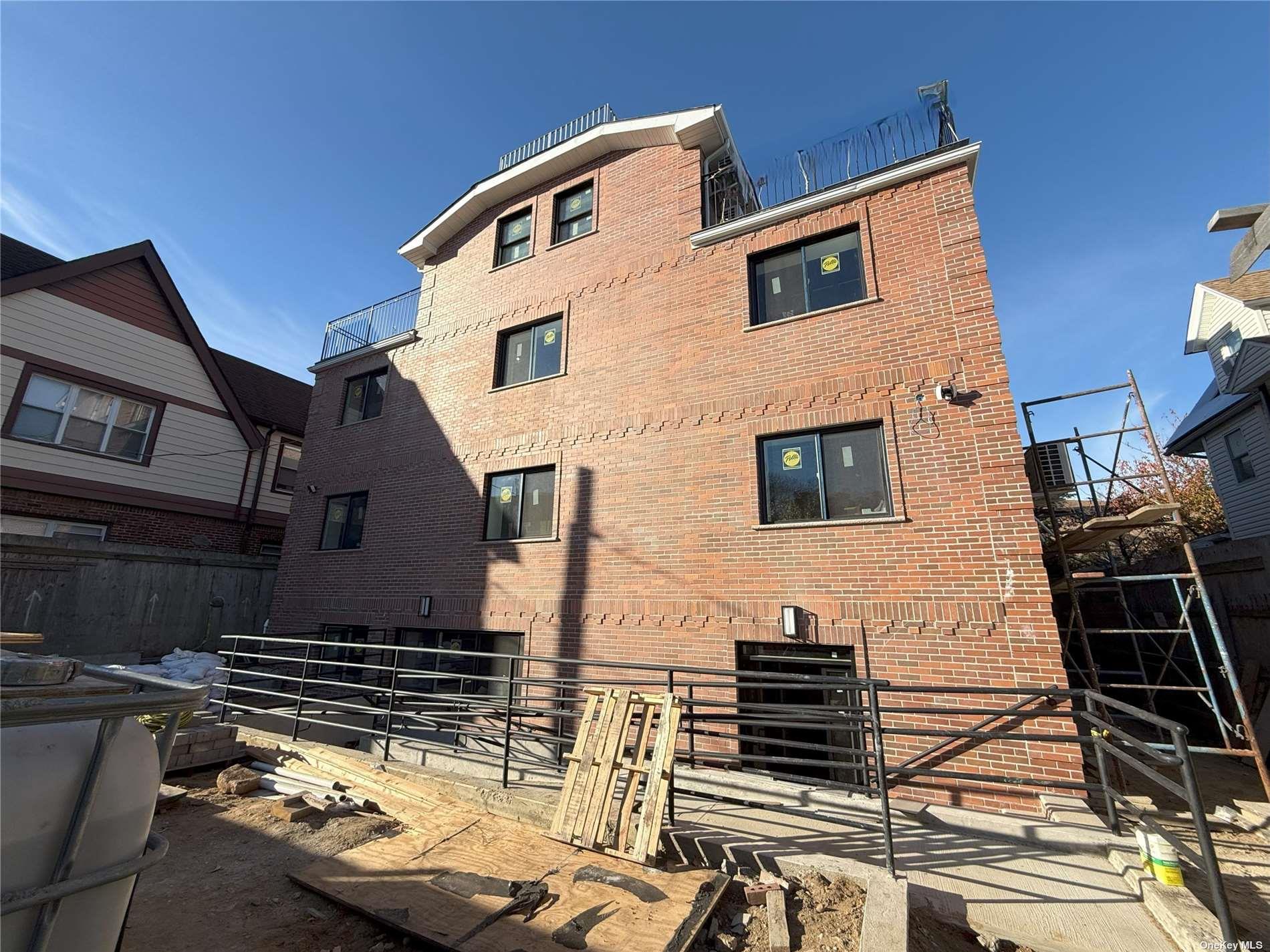 39-20 214th Place 1-A Bayside Bayside, NY 11361