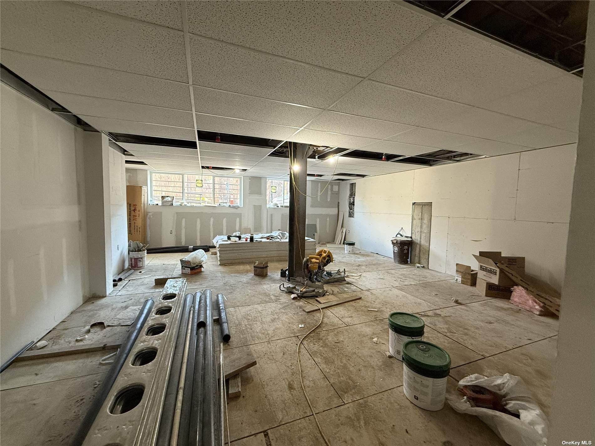 39-20 214th Place 1-A Bayside Bayside, NY 11361