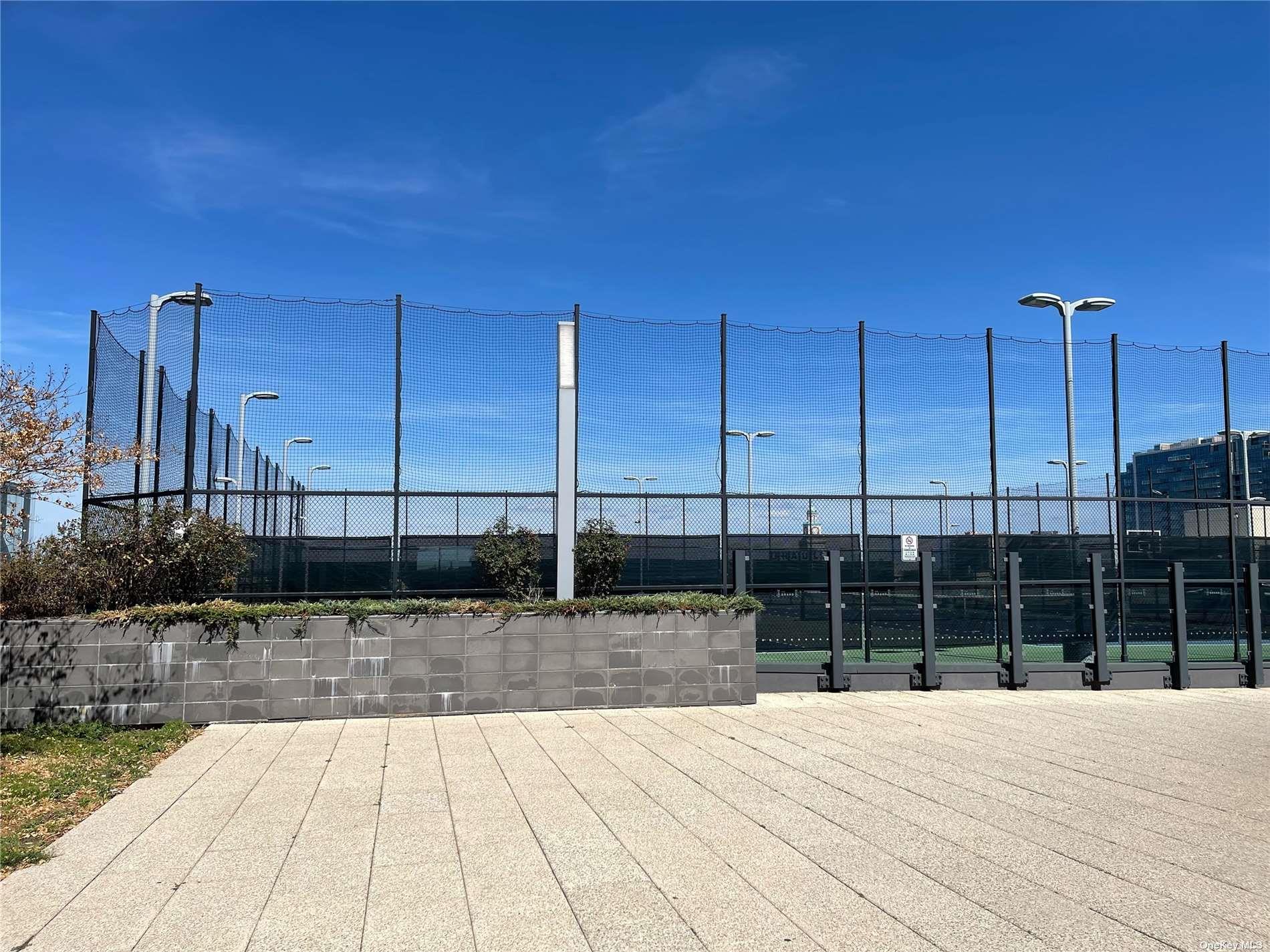 131-05 40th Road PH1T Flushing Flushing, NY 11354