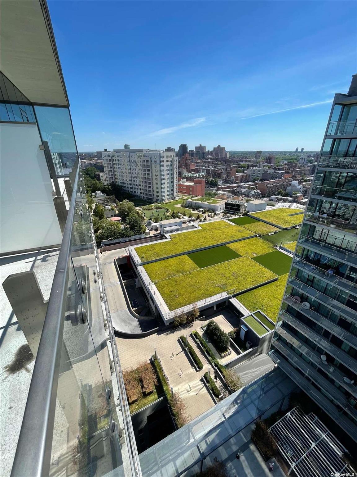 131-05 40th Road PH1T Flushing Flushing, NY 11354