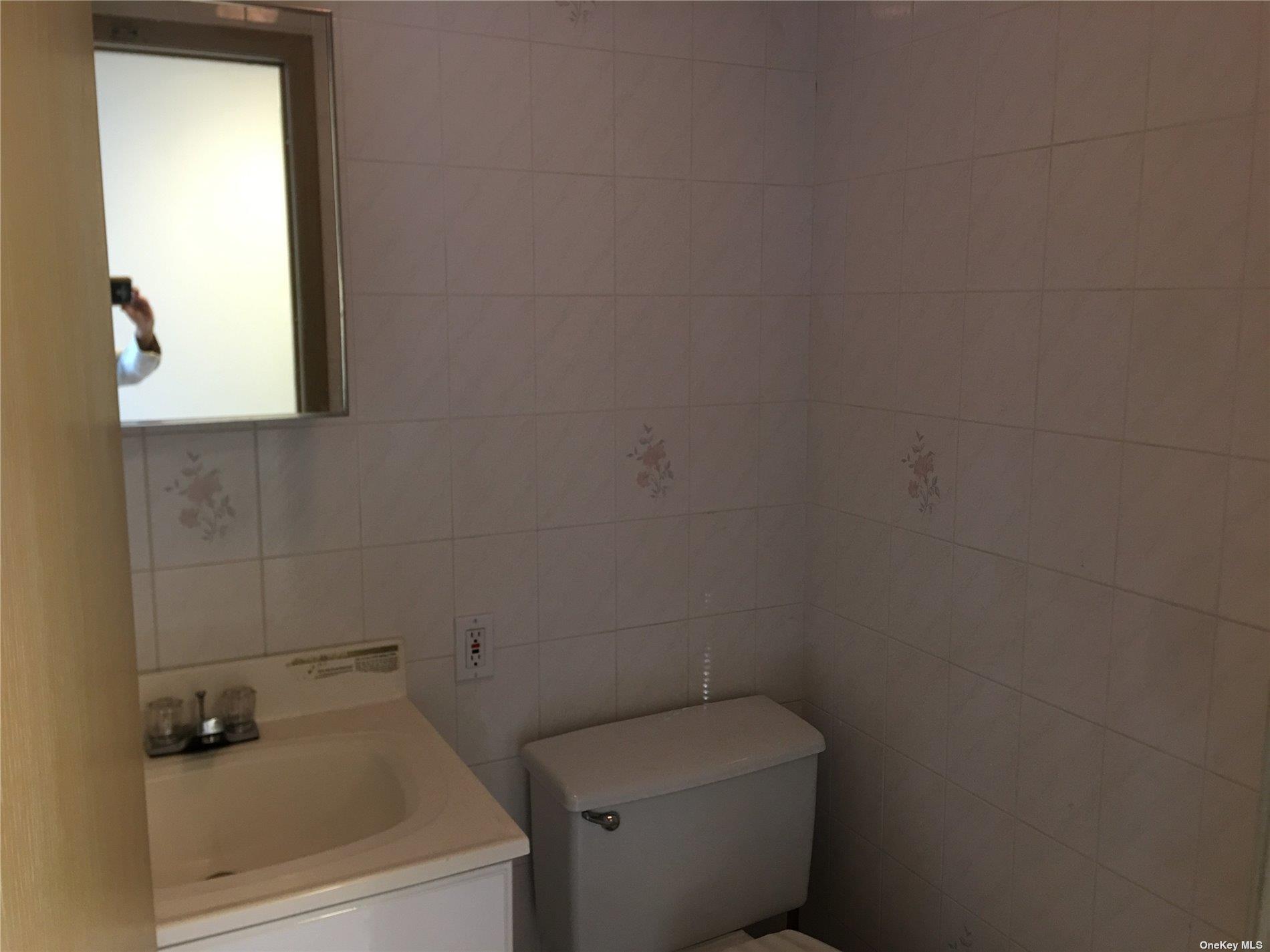 807 Walt Whitman Road Melville Melville, NY 11747