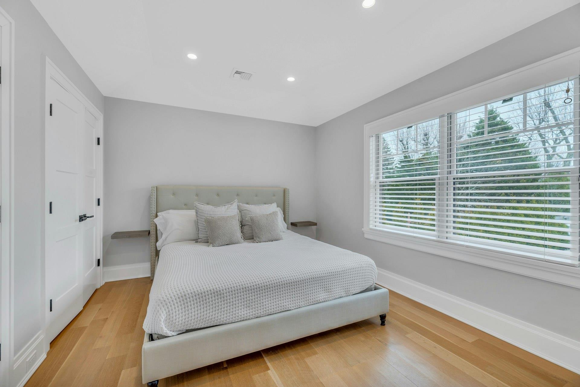 165 Marine Place Greenport Greenport, NY 11944