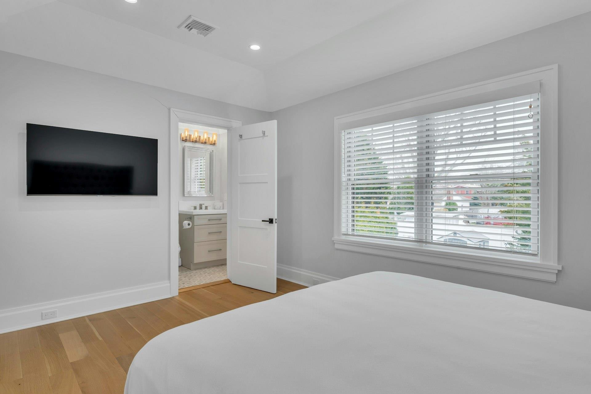 165 Marine Place Greenport Greenport, NY 11944