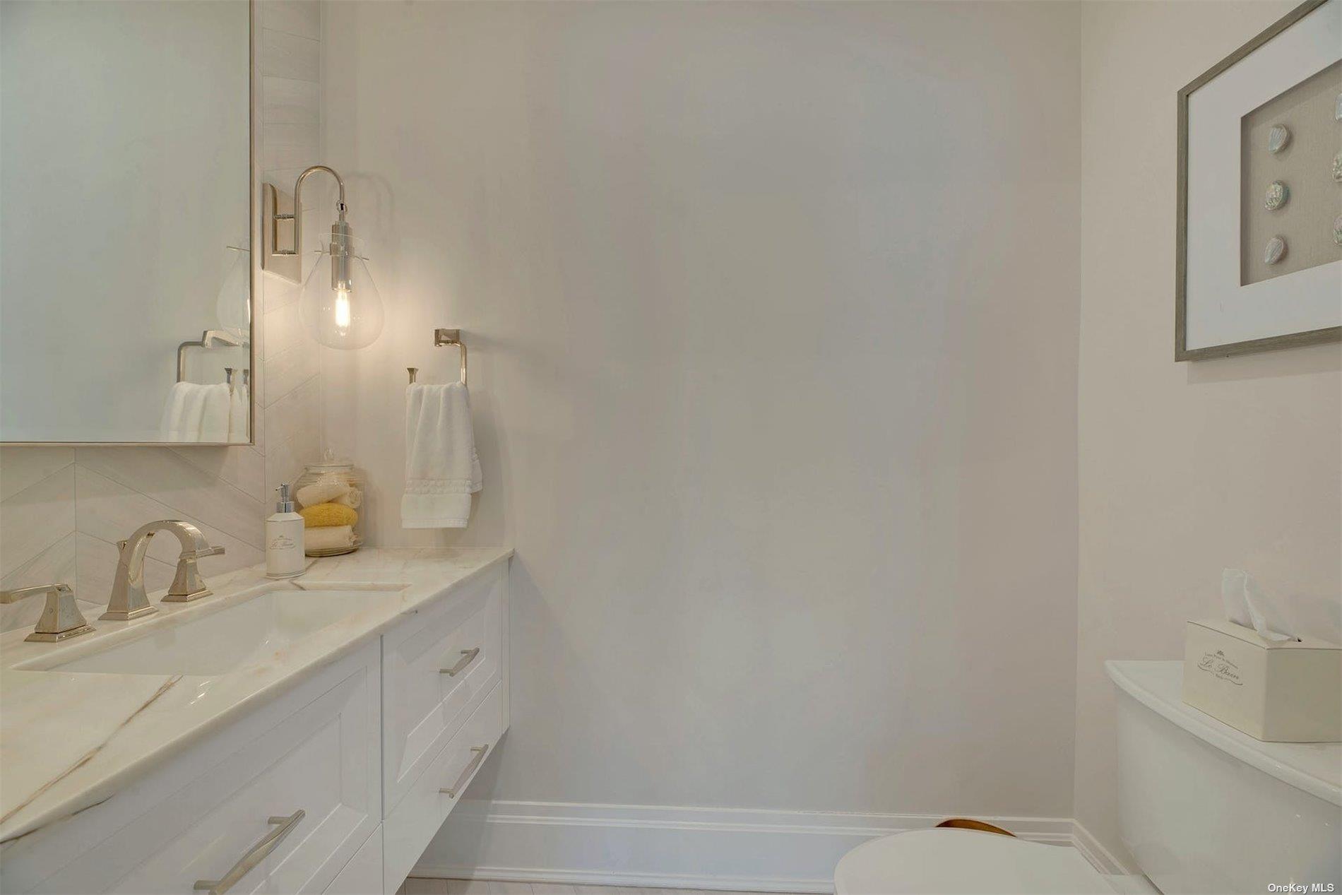 165 Marine Place Greenport Greenport, NY 11944