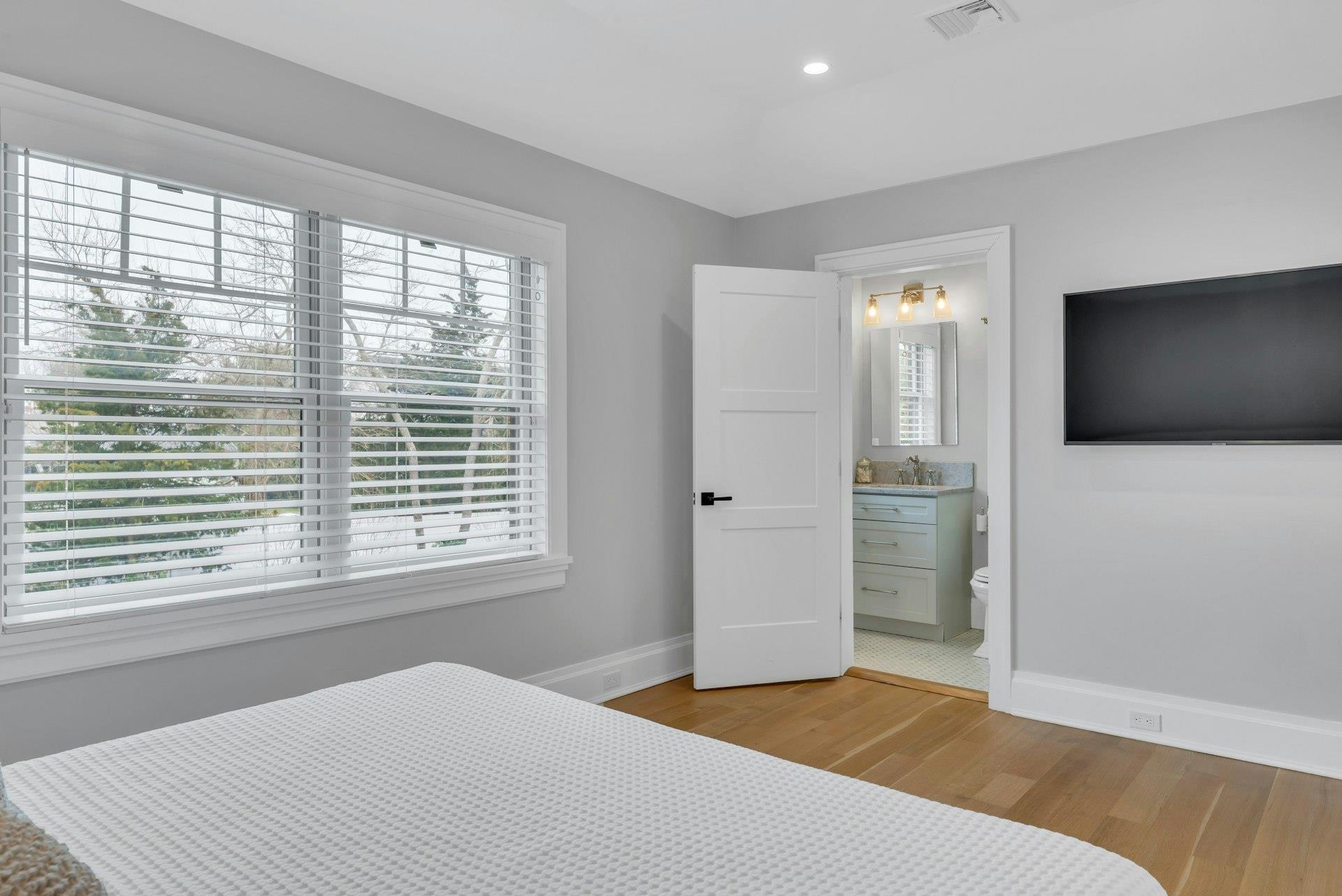 165 Marine Place Greenport Greenport, NY 11944