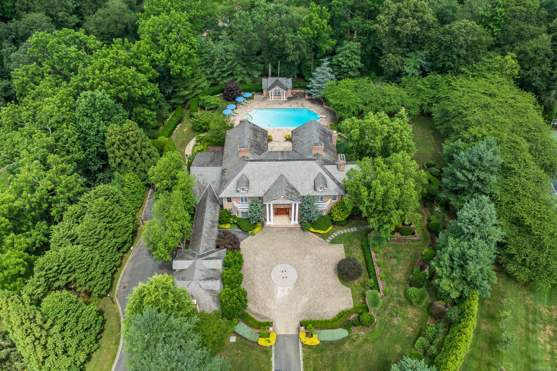 660 Chicken Valley Road Matinecock Matinecock, NY 11560